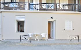 Stelios Rooms